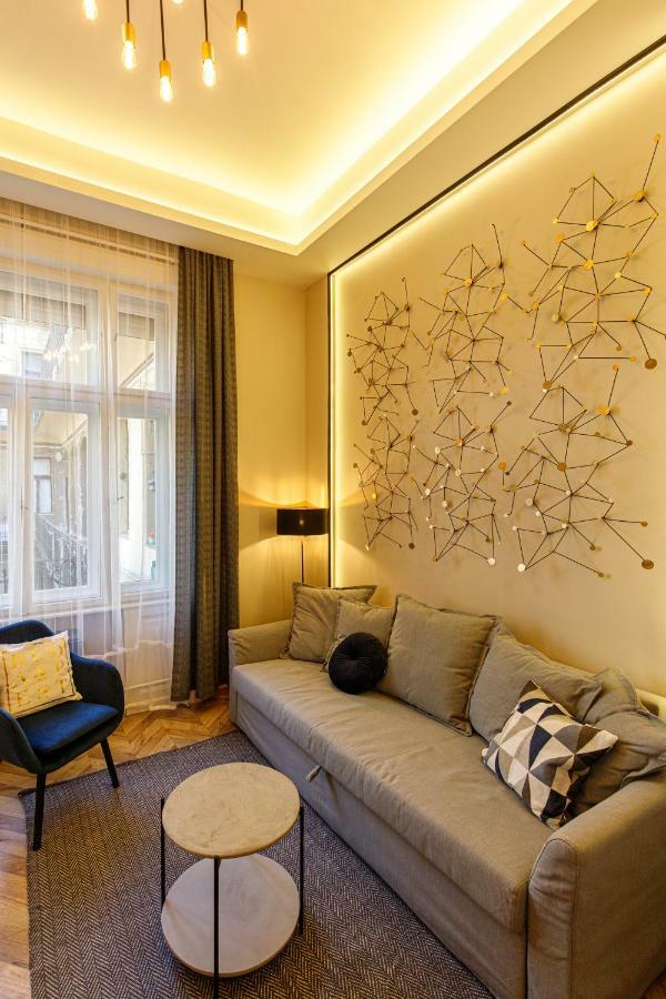 E13 - Elegant Apartment Budapest Extérieur photo